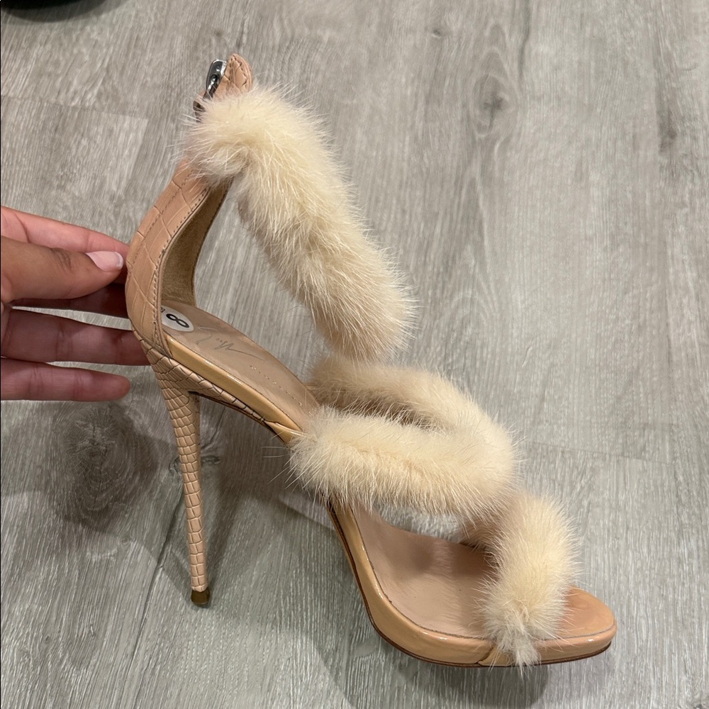 Giuseppe Zanotti Beige Fur Heels - Picture 4 of 10